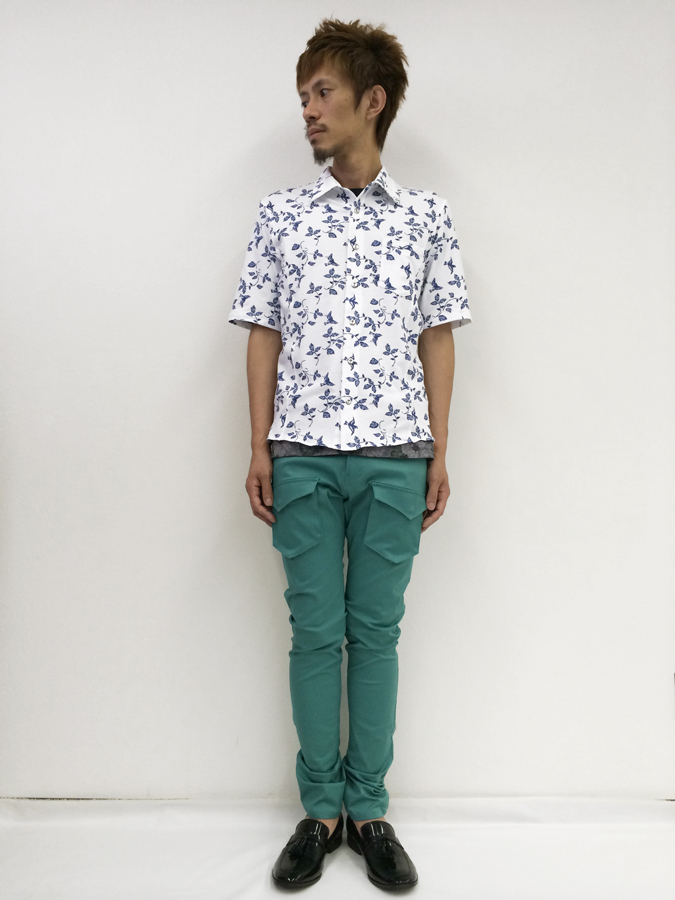 http://www.nue-stro.com/newarrival/files/1407080007.jpg